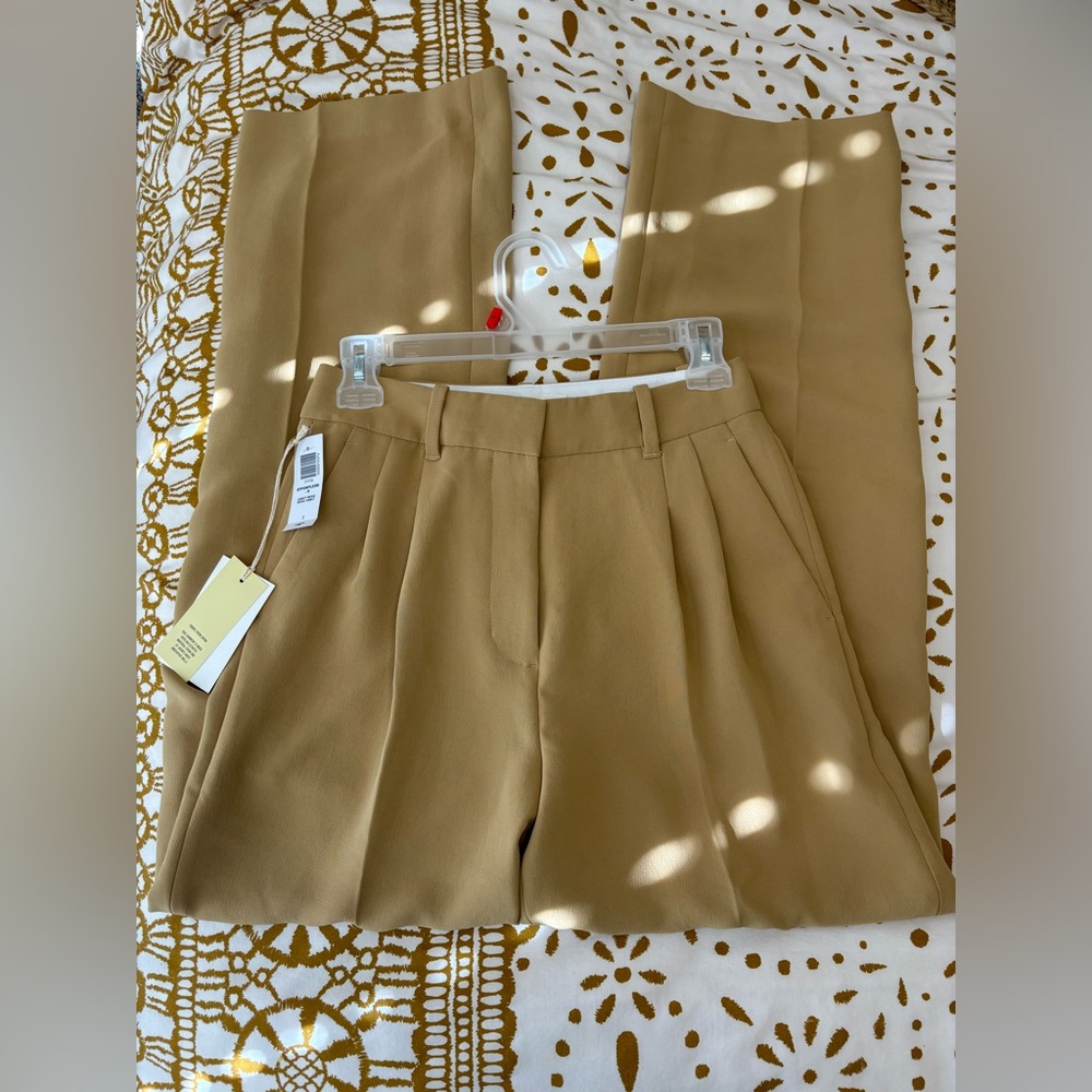 Aritzia Effortless Pants